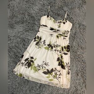 Speechless Womens Leaf Print Mini Dress with adjustable spaghetti straps